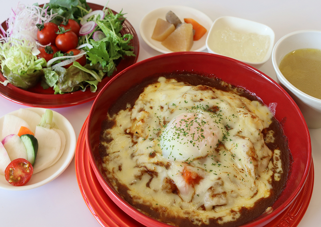 温玉焼きチーズカレー